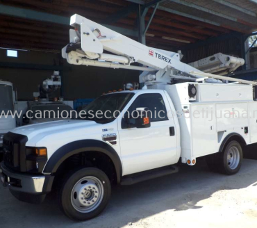  2010 FORD F550 GRUA CANASTILLA DE 43' (13.11 M)