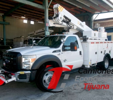 2016 FORD F550 GRUA CANASTILLA