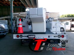 2016 FORD F550 GRUA CANASTILLA DE 14 M. CON GANCHO DE CARGA c